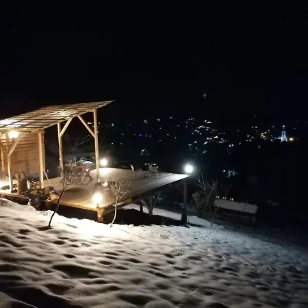 Tiny House Retreat Bran בקתה