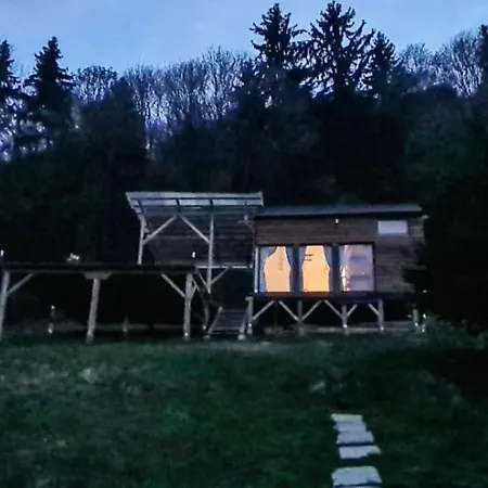 Tiny House Retreat Bran בקתה